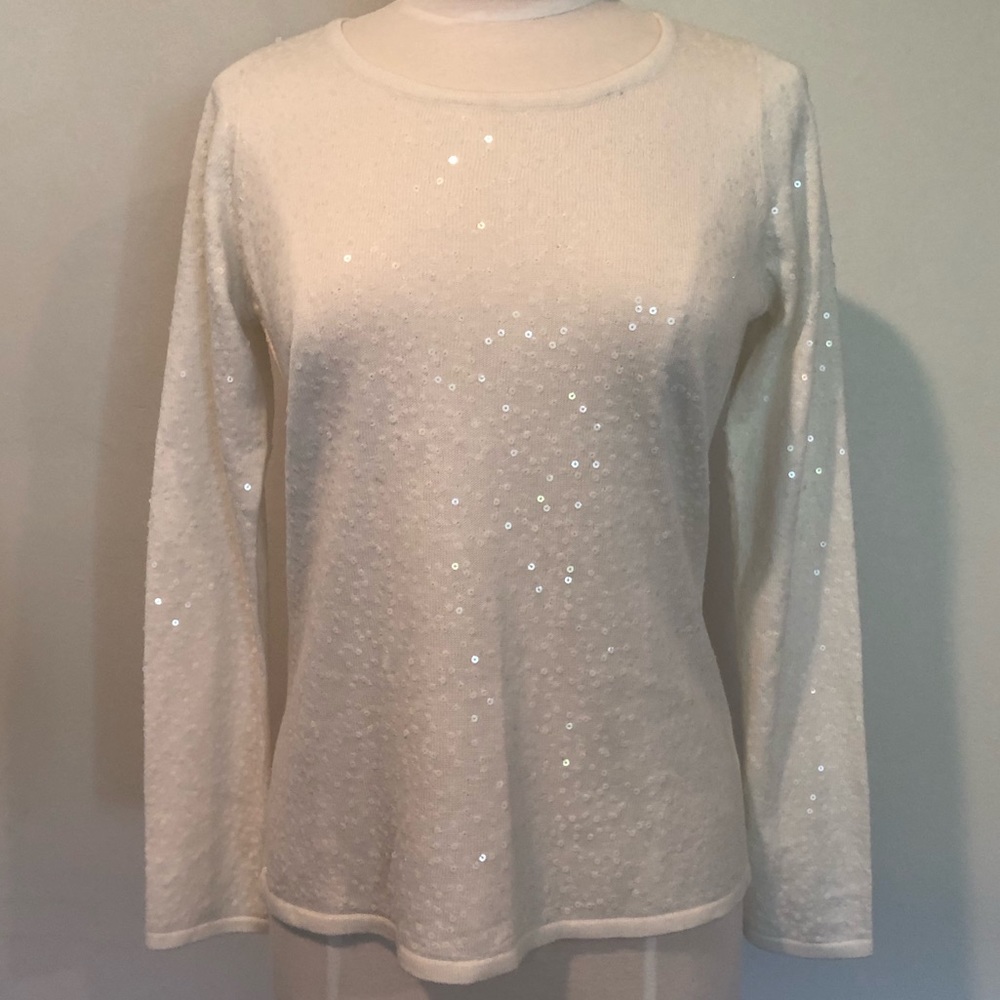 🆕SAKS FIFTH AVENUE BLACK LABEL! Ivory sequins top